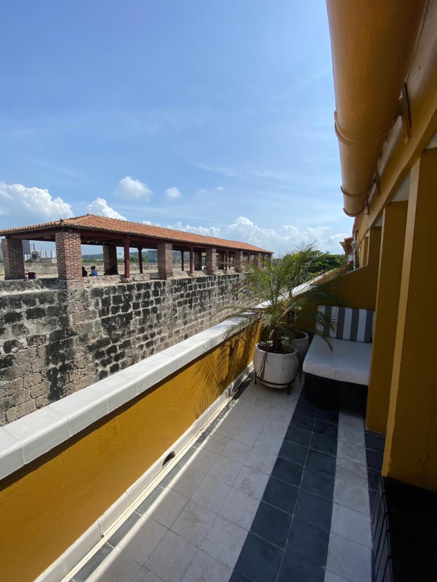 דירות Cartagena Apartamento Duplex Vista Al Mar Y Murallas Nuevo En La Ciudad Amurallada מראה חיצוני תמונה