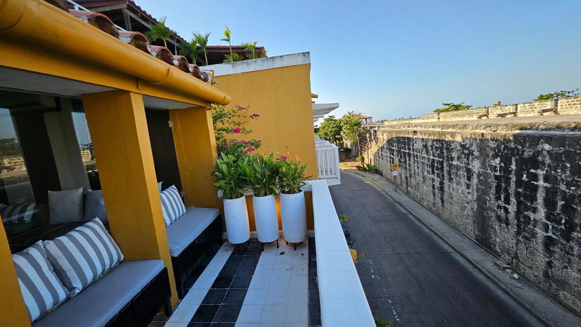 דירות Cartagena Apartamento Duplex Vista Al Mar Y Murallas Nuevo En La Ciudad Amurallada מראה חיצוני תמונה