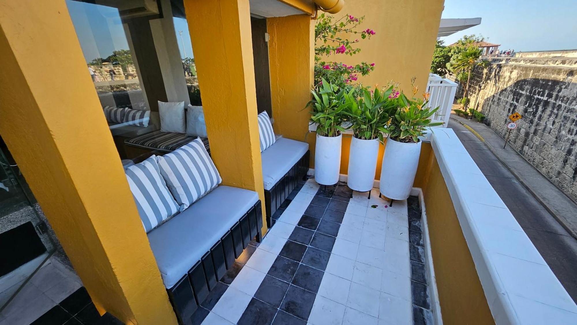 דירות Cartagena Apartamento Duplex Vista Al Mar Y Murallas Nuevo En La Ciudad Amurallada מראה חיצוני תמונה