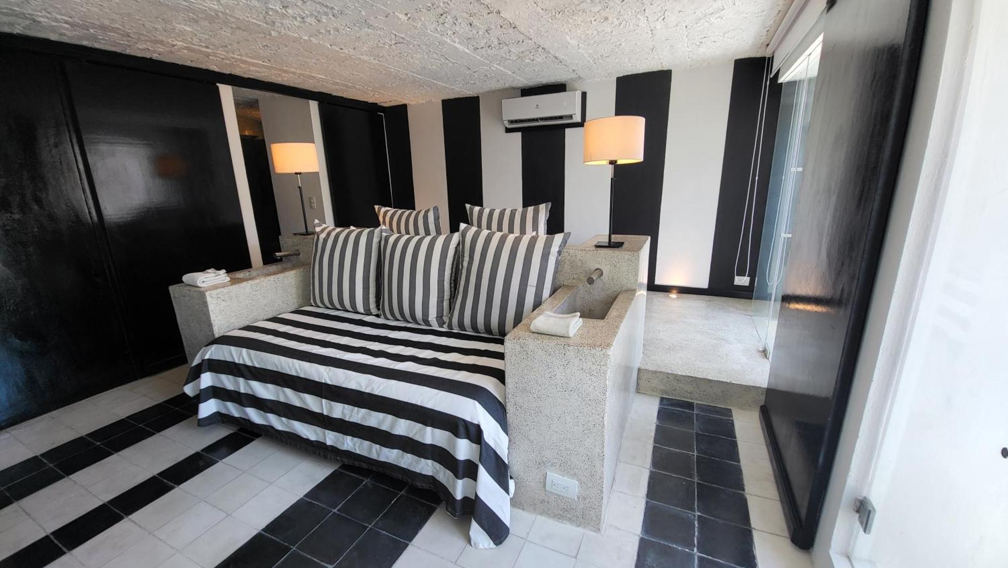 דירות Cartagena Apartamento Duplex Vista Al Mar Y Murallas Nuevo En La Ciudad Amurallada מראה חיצוני תמונה